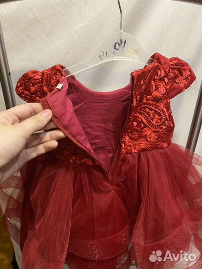 Нарядное платье