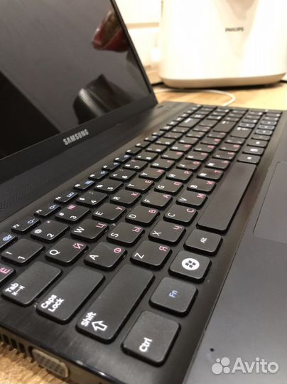 Ноутбук samsung np300v5a core i5