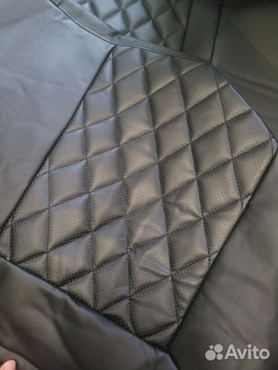 Автомобильные чехлы из экокожи