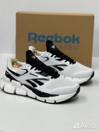 Кроссовки Reebok floatzig белые 1
