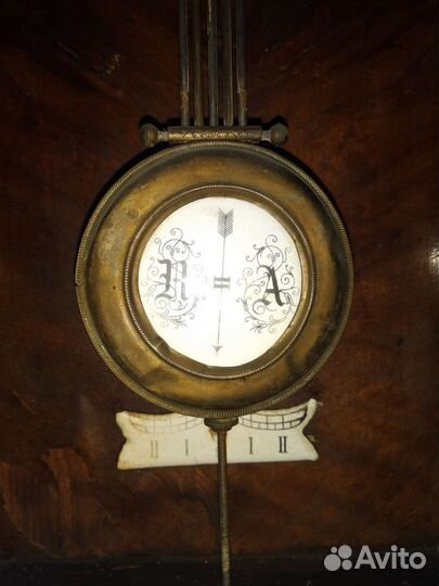Антикварные настенные часы 19 век
