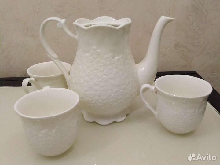 Кувшин и 3 бокала