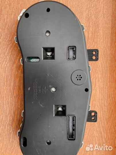 Приборная панель (щиток приборов) kia rio 3