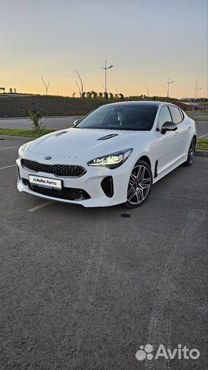 Kia Stinger 2.0 AT, 2021, 56 000 км