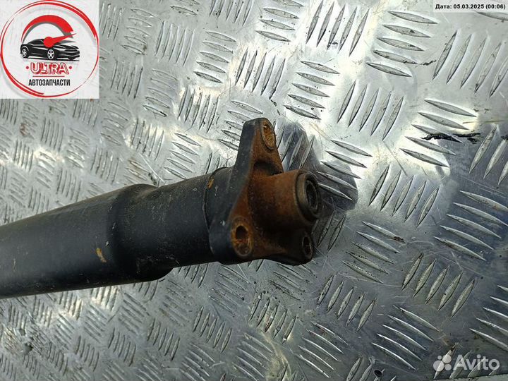 Кардан (вал карданный) задний б/у BMW 3 F30/F31 (2011-2018) 7600042