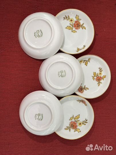 Фарфоровые розетки