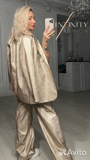 Костюм брючный тройка Италия Lumina 44-46 размер