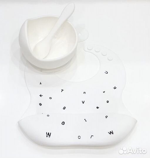 Силиконовая посуда на присоске