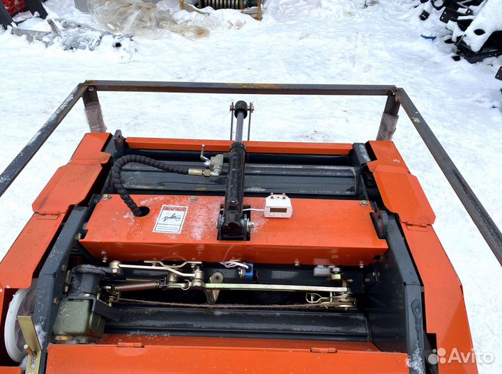 Пресс-подборщик УРАЛЕЦ 850, 2022