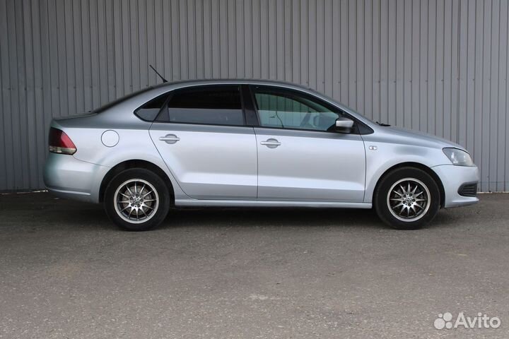 Volkswagen Polo 1.6 МТ, 2014, 123 395 км