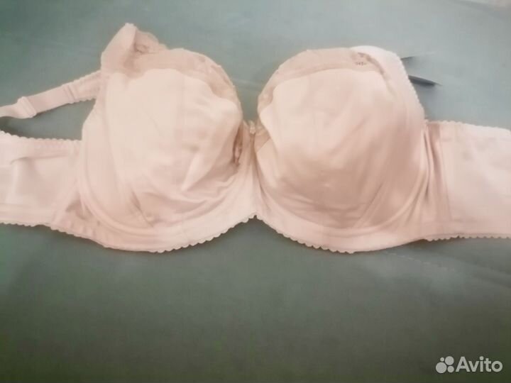 Бюстгальтер