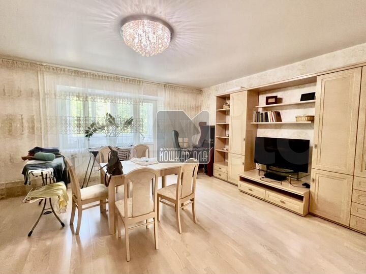 3-к. квартира, 84 м², 2/5 эт.