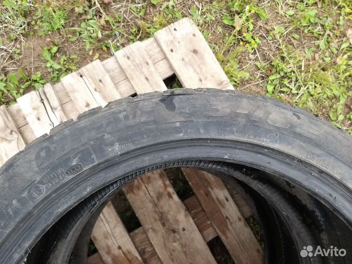 Toyo Observe G3-Ice 275/40 R20