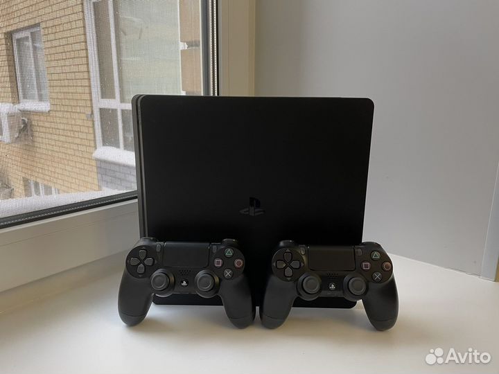 Sony playstation 4 slim + 52 игры