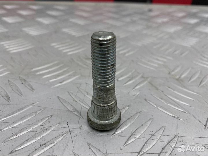 Новая(ый) Шпилька колеса Toyota Corolla Fielder