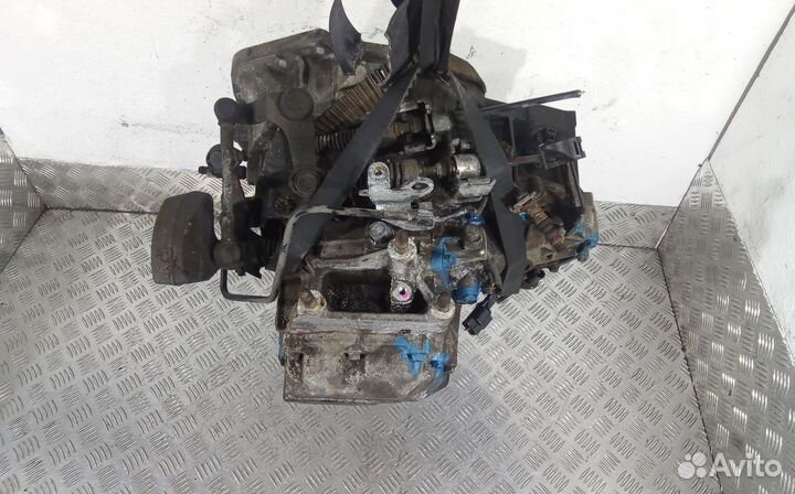 МКПП (механическая коробка переключения передач) M