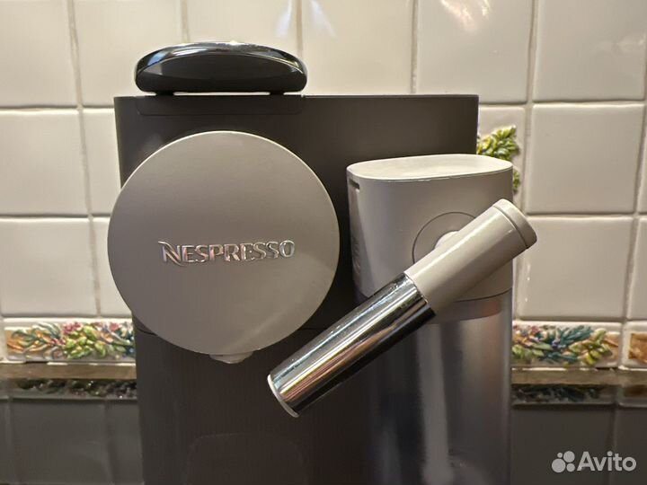 Капсульная кофемашина de longhi nespresso