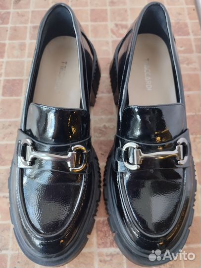 Лоферы женские