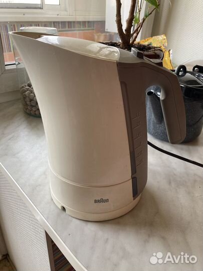 Электрочайник Braun WK500 cream