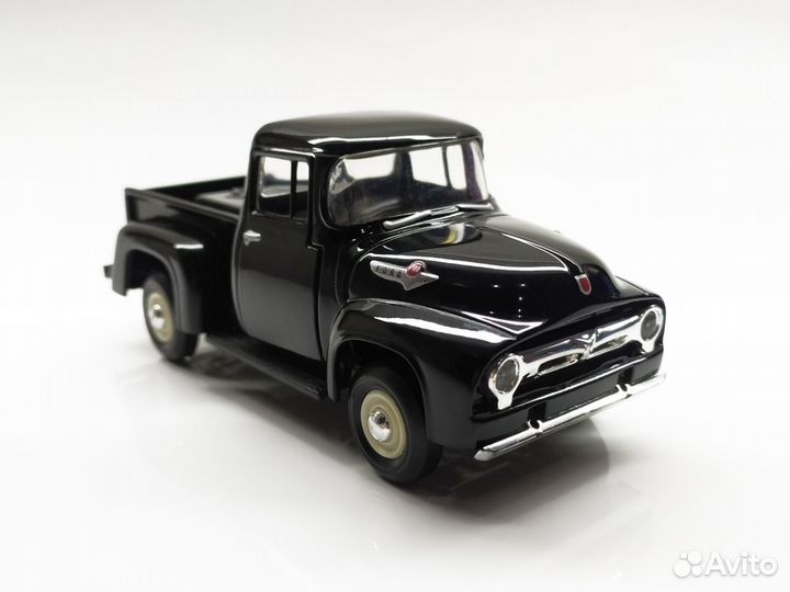 1:38 Ford Pickup F-100 1956