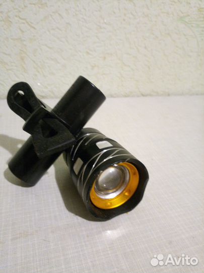 Фонарик для велосипеда