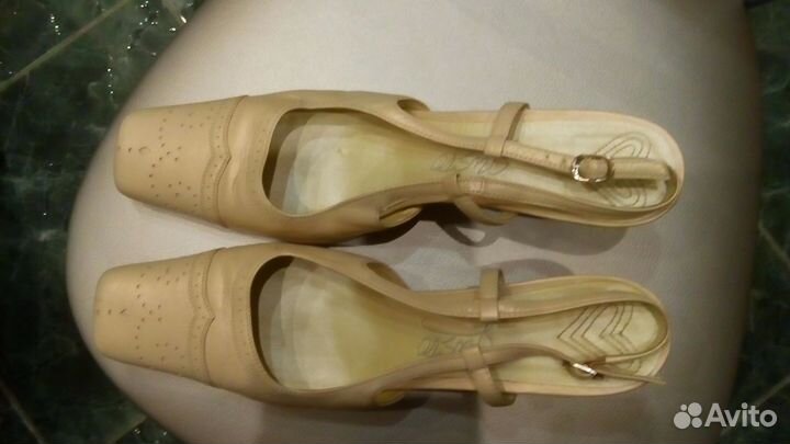 Полуоткрытые туфельки. 27.5 см