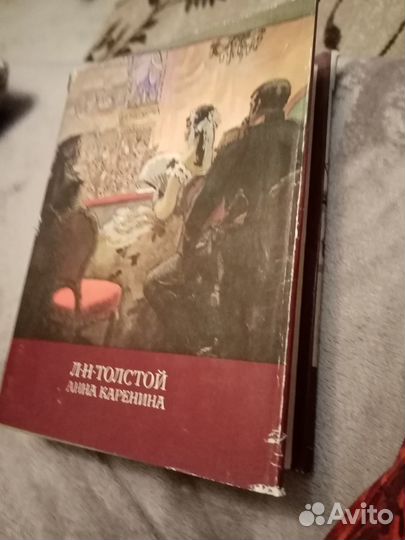 Книги 7 томов серии 
