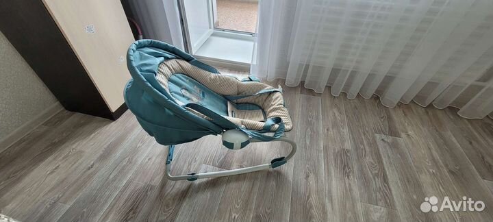 Шезлонг детский