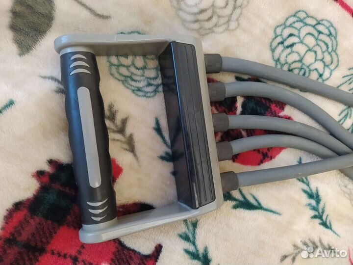 Эспандер плечевой