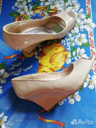 Туфли новые 39 размер