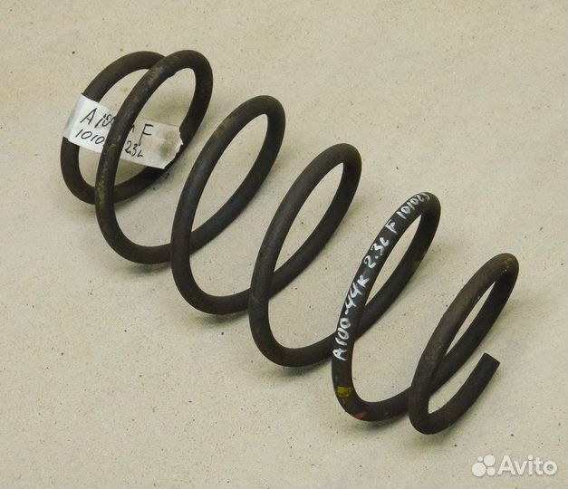 Пружина передняя Audi 100 C3 2.3