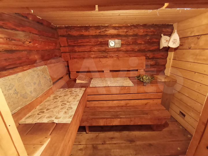 Дом 29,9 м² на участке 4 сот.