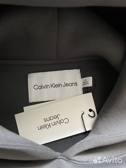 Худи Calvin klein