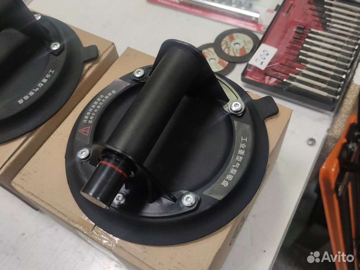 Вакуумная присоска до 110 кг