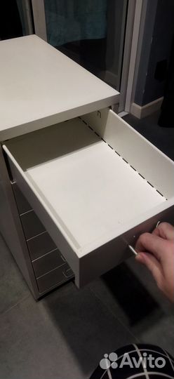 Тумба на колесах Икеа