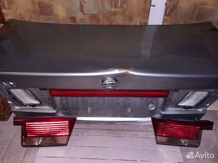 Крышка багажника nissan sannu fb15 2004