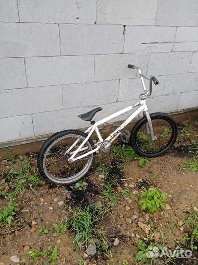 Трюковой велосипед bmx
