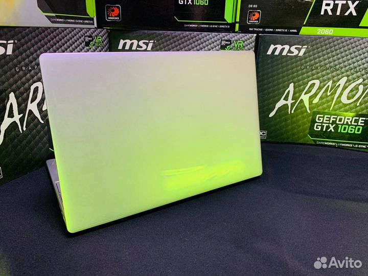 Ноутбук новый 15.6