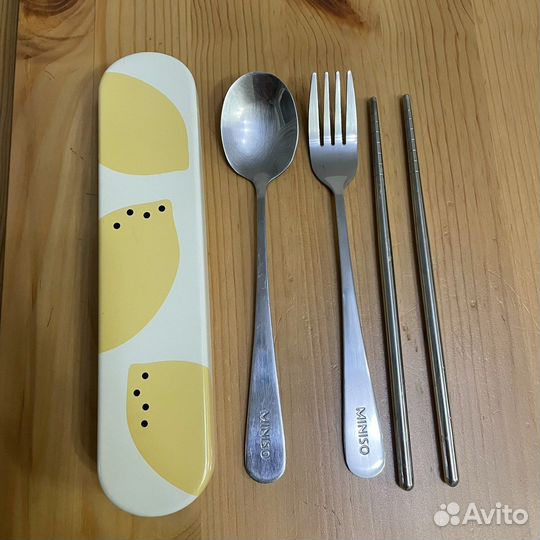 Набор столовых приборов дорожный