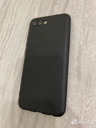HONOR 10, 4/64 ГБ