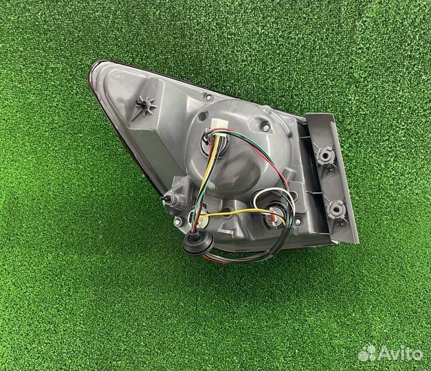 Фонарь правый Chevrolet Cruze