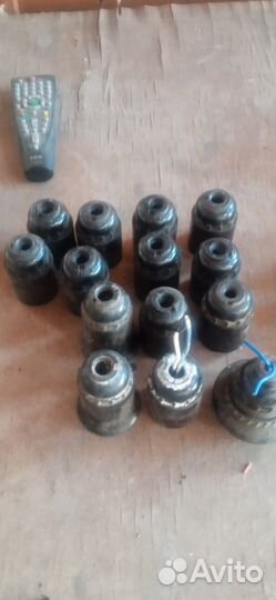 Патрон для лампочки