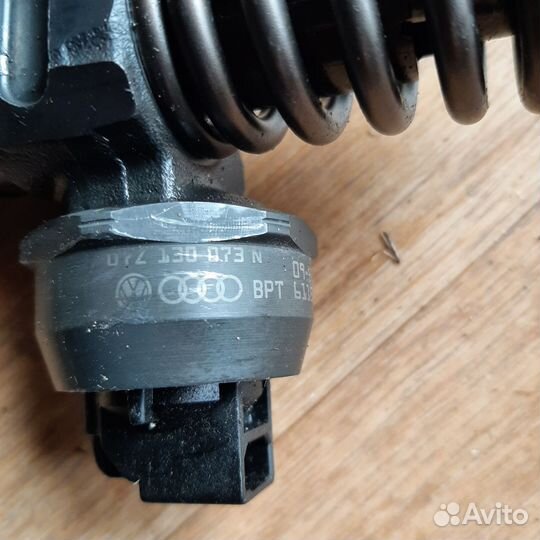 Насос форсунки volkswagen