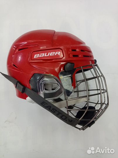 Шлем хоккейный