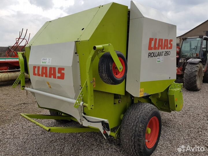 Пресс-подборщик Claas Rollant, 2000