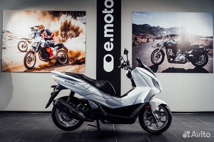 Макси-Скутер VMC vento PCX 200