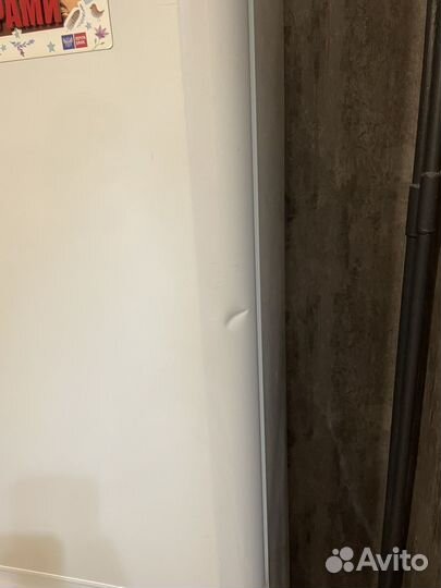 Холодильник бу indesit