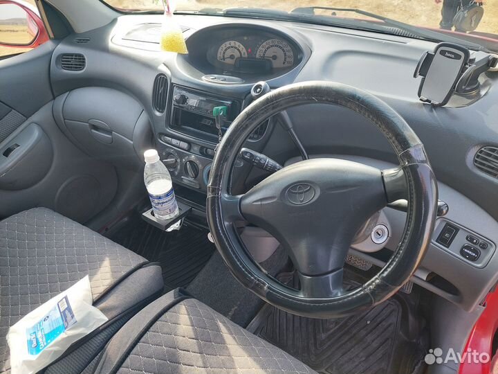 Toyota Funcargo 1.3 AT, 2001, 425 000 км