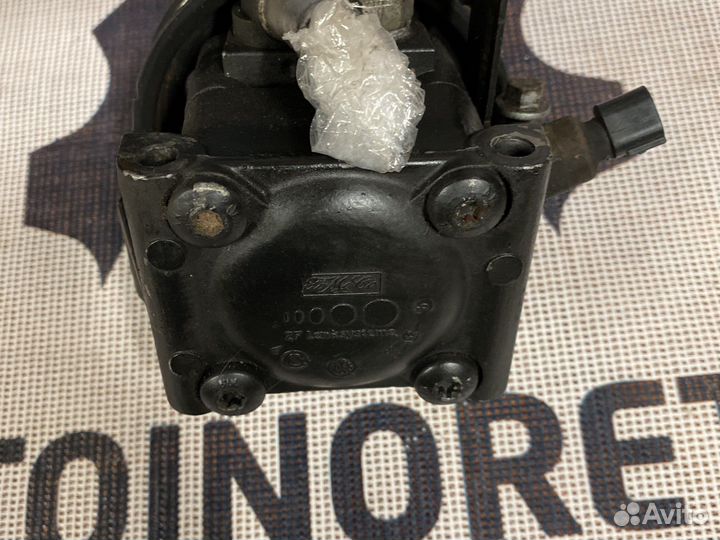 Насос гидроусилителя гур Ford 1470514