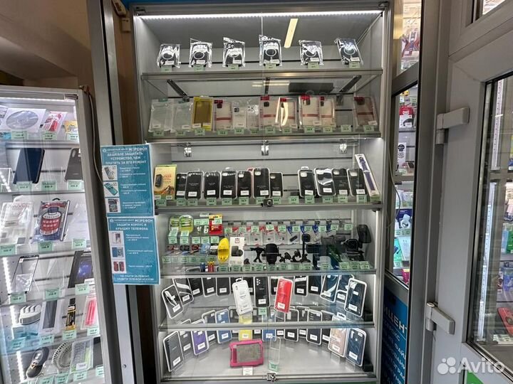 Чехлы на телефоны